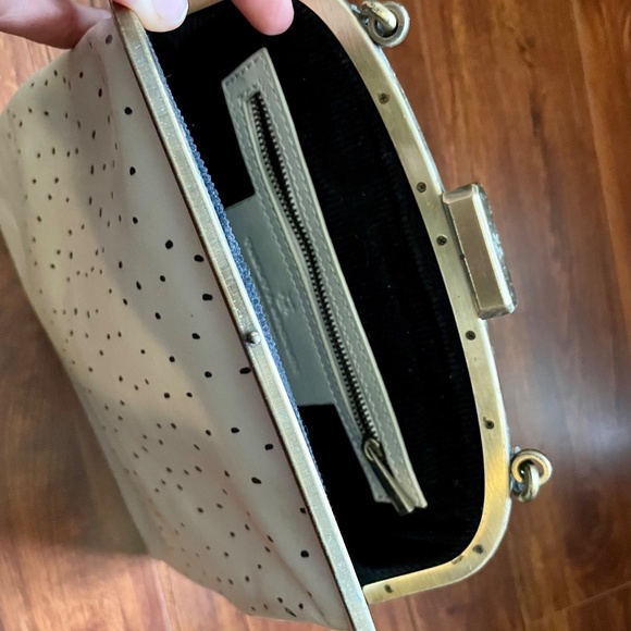 Tammy and Benjamin Leather Clasp Bag (Over the Shoulder or Clutch) - Picture 6 of 8